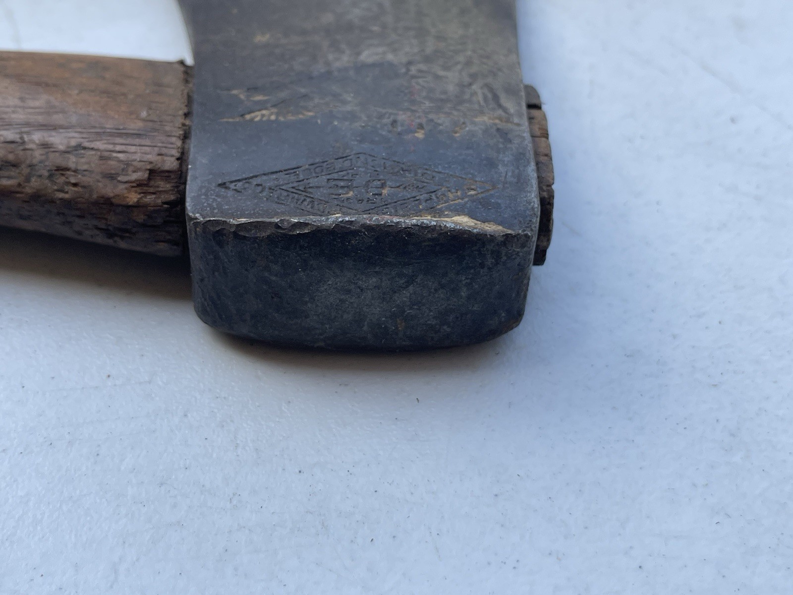 Shapleigh Hardware Diamond Edge - For Sportsmen - Axe Hatchet Complete