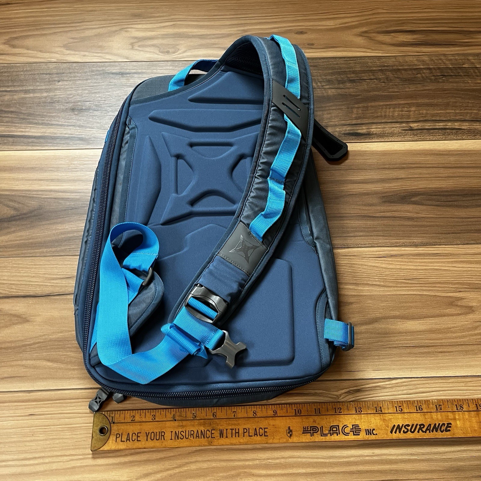 Vertx Commuter Sling 2.0 Backpack Blue