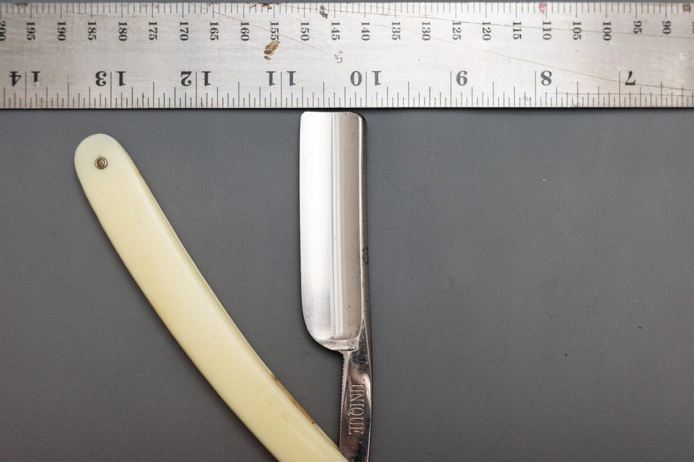 Unique Japanese Straight Razor