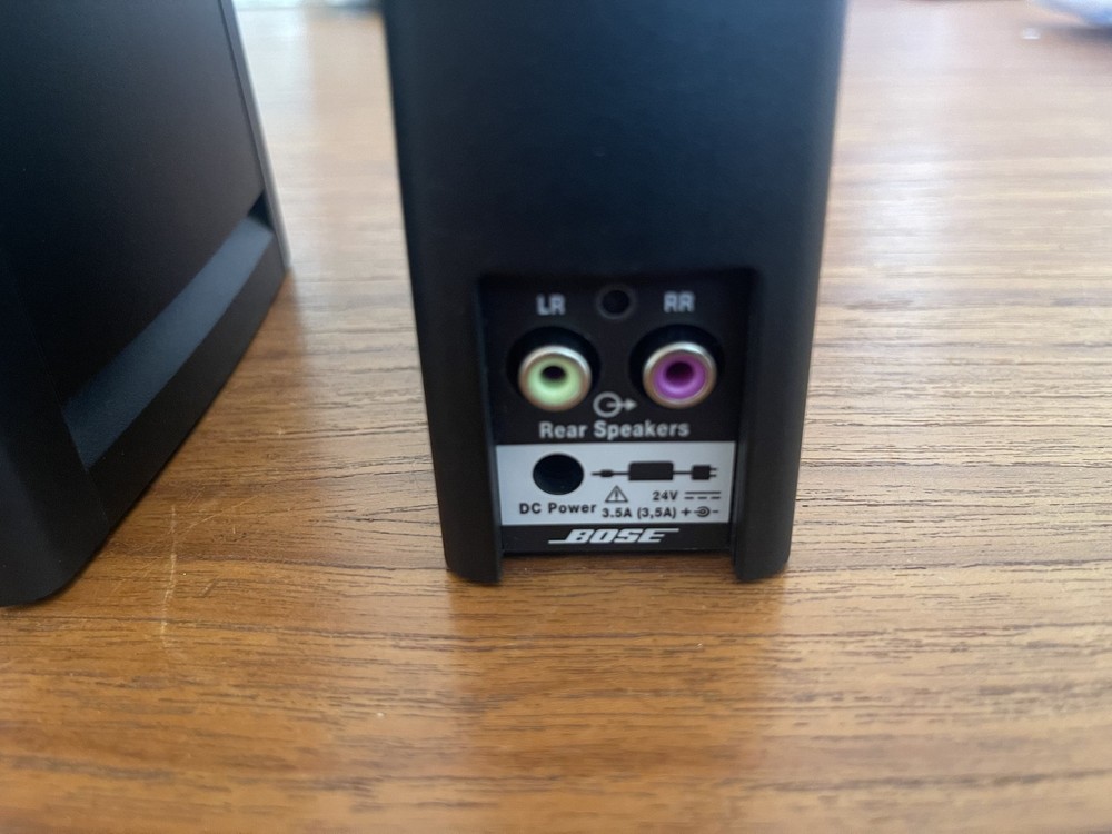 BOSE SL2 Wireless Surround Link Kit Transmitter & Receiver with Power Supply