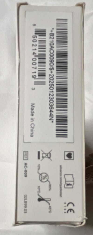 AliveCor KardiaMobile Single-Lead Wireless Bluetooth ECG Event Recorder
