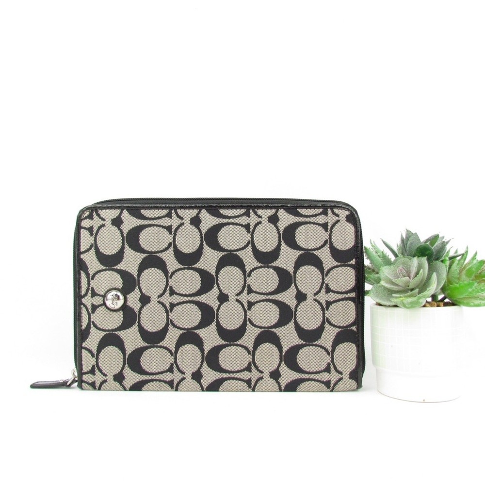 Coach Signature Tablet E-Reader Case