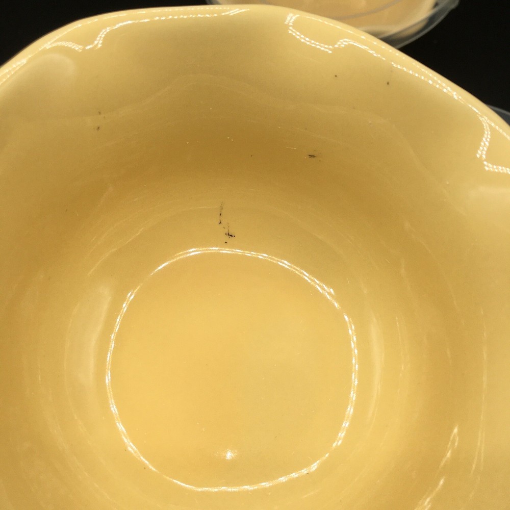 Temptations Bakeware Spring Yellow Butterfly Ramiken Set with Lids