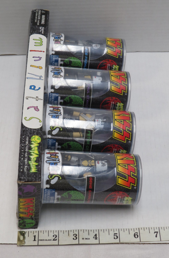 KISS MINIMATES SET SEALED