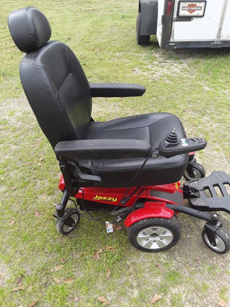 Jazzy Select 6 Mobility Scooter