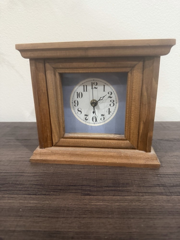 Wooden Analog Desk Clock Brown Quartz Rectangular Arabic Numerals