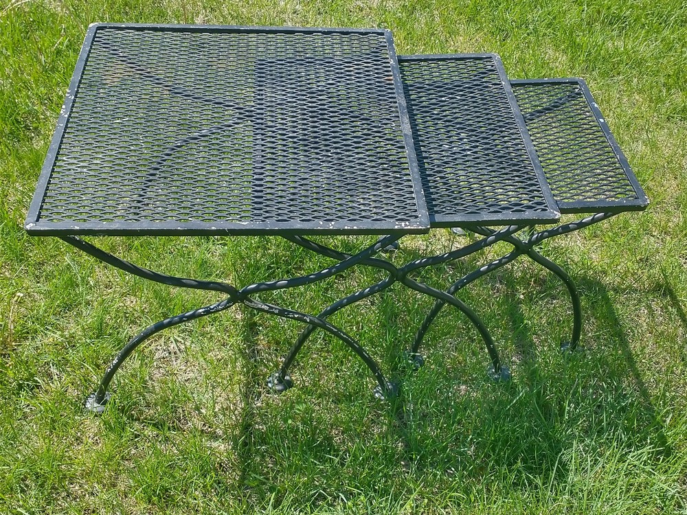 3 Russell Woodard Wrought Iron Nesting Stackable Vintage Tables