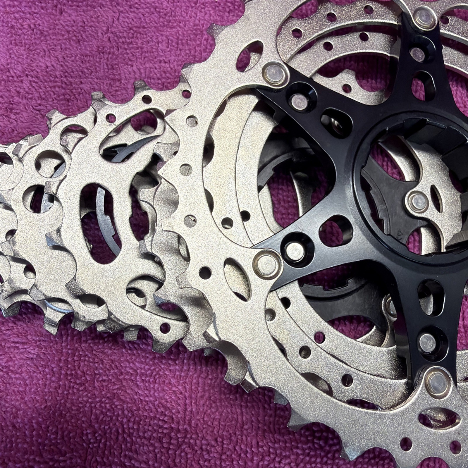 Shimano Ultegra CS-6800 11 Speed 11-32T Road Bike Hyperglide Casette