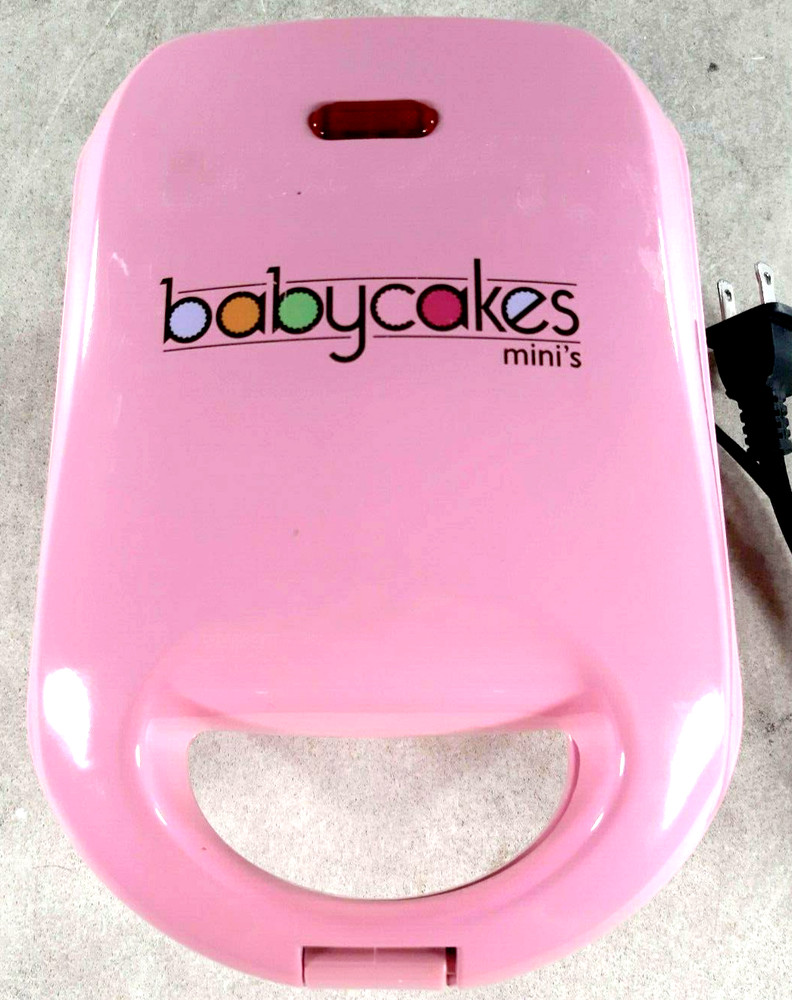 Babycakes Mini Cupcake Maker Model CCM-50 Pink