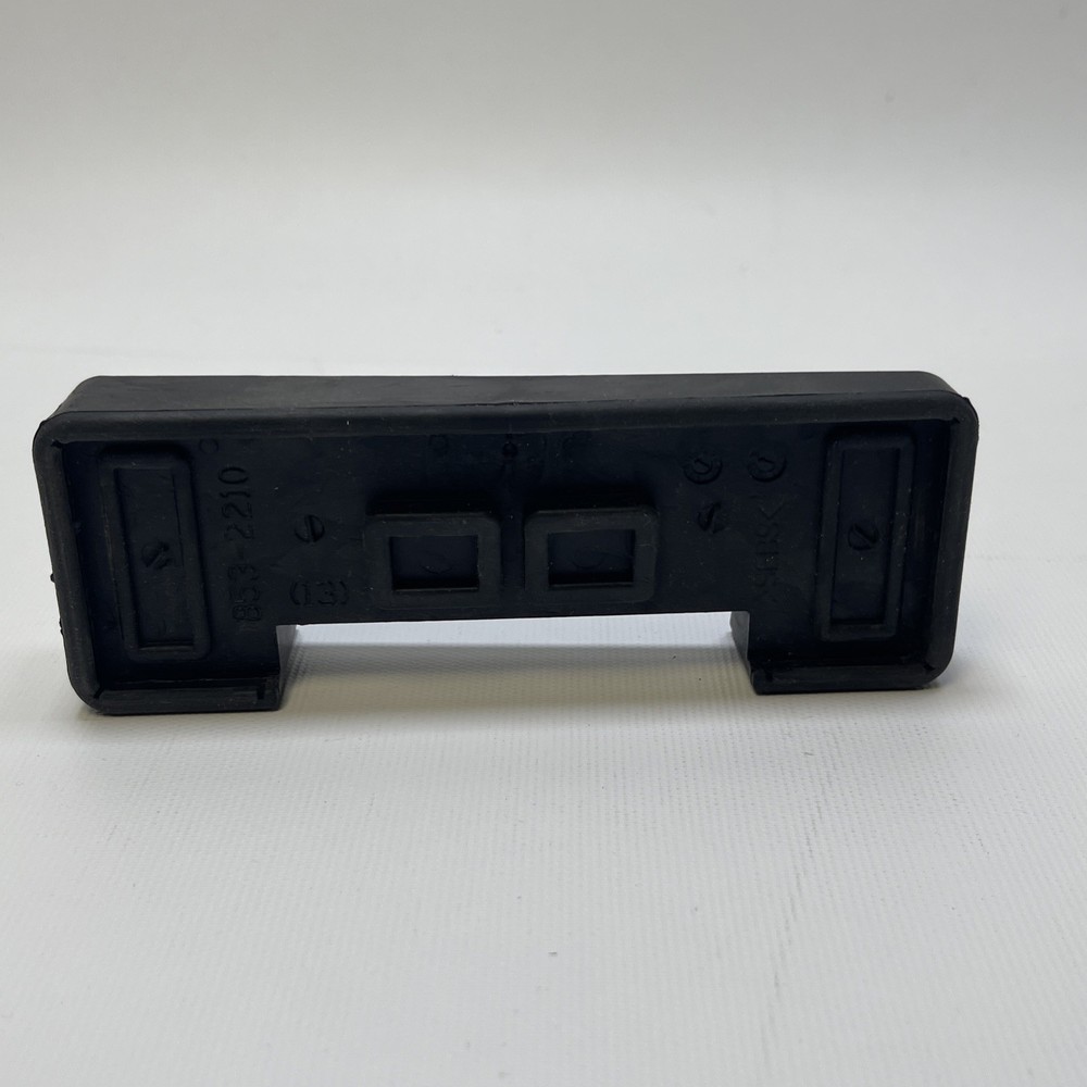 Thule Traverse Fit-Kit Replacement Rubber Pad Thule Replacement Pad #386