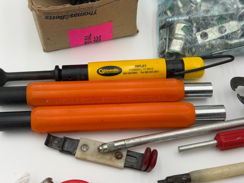 CABLE PREP TOOLS AND SUPPORTING TOOLS EQUIPMENT CAT FIVE CRIMP LUG GROUNDING BAR