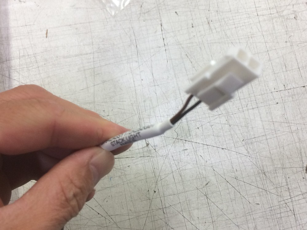 NEW ALLEN BRADLEY STACK LIGHT AASY AMBER W/POLE/BASE MOUNT STACKLIGHT 20"