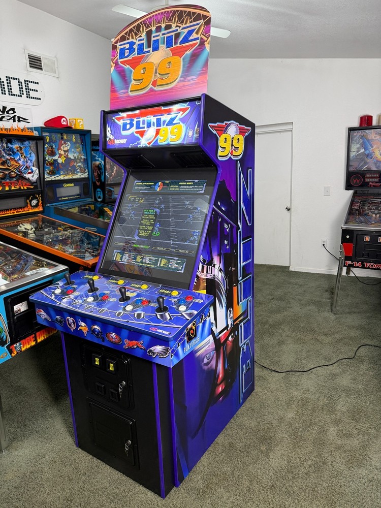 NFL Blitz Arcade (Brand New!)