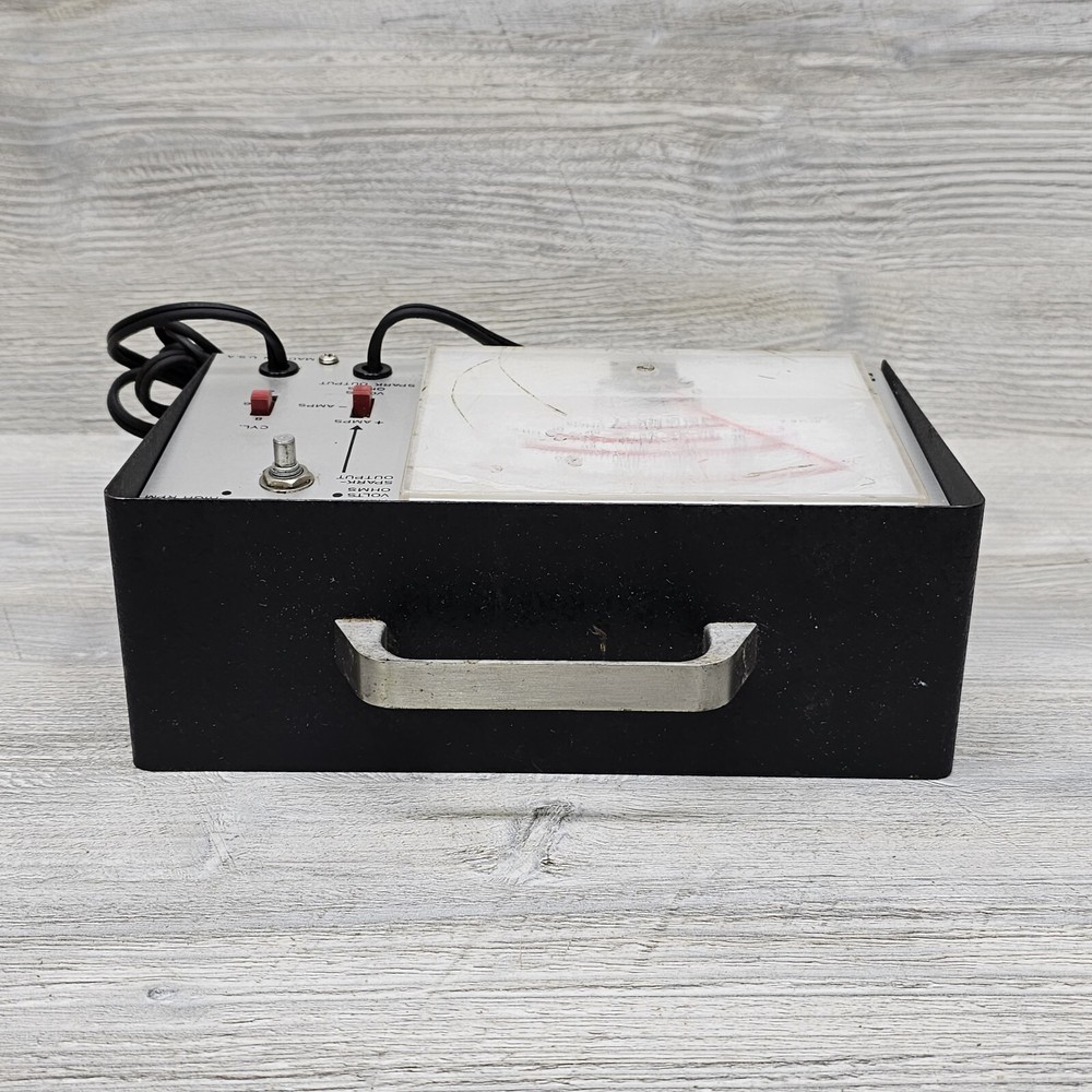 Deluxe Auto Analyzer Model 8555 Auto-Marine Instruments Corp Precision Testing