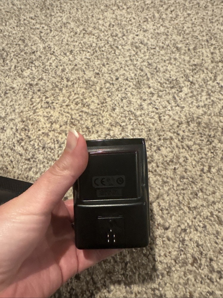 Canon Speedlite ST-E2 Transmitter with Battery and Case