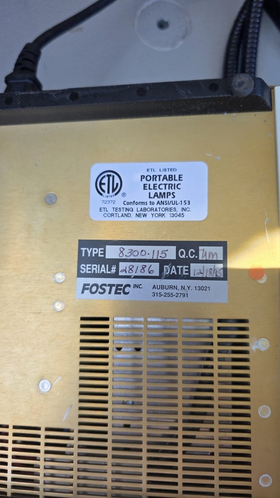 Fiber Optic Illuminator 8300-115