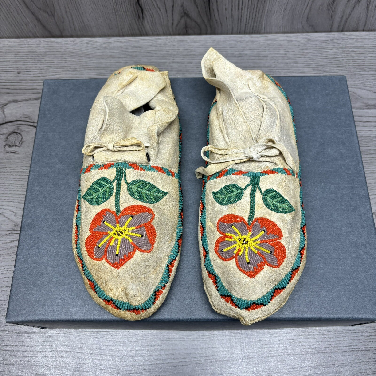 Antique Circa 1900 Northern Plains Beaded Moccasins Teal Orange Flower original