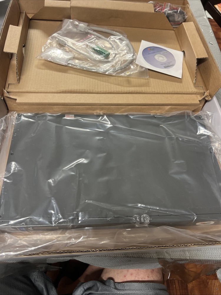 Avitech VCC-8008C New Open Box