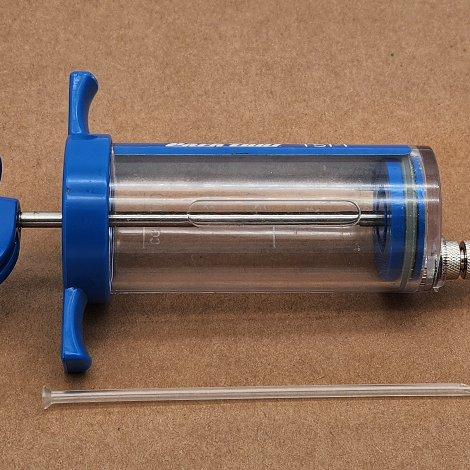 Park Tool TSI-1 Bicycle Tubeless Tire Sealant Injector Syringe NO PACKAGING