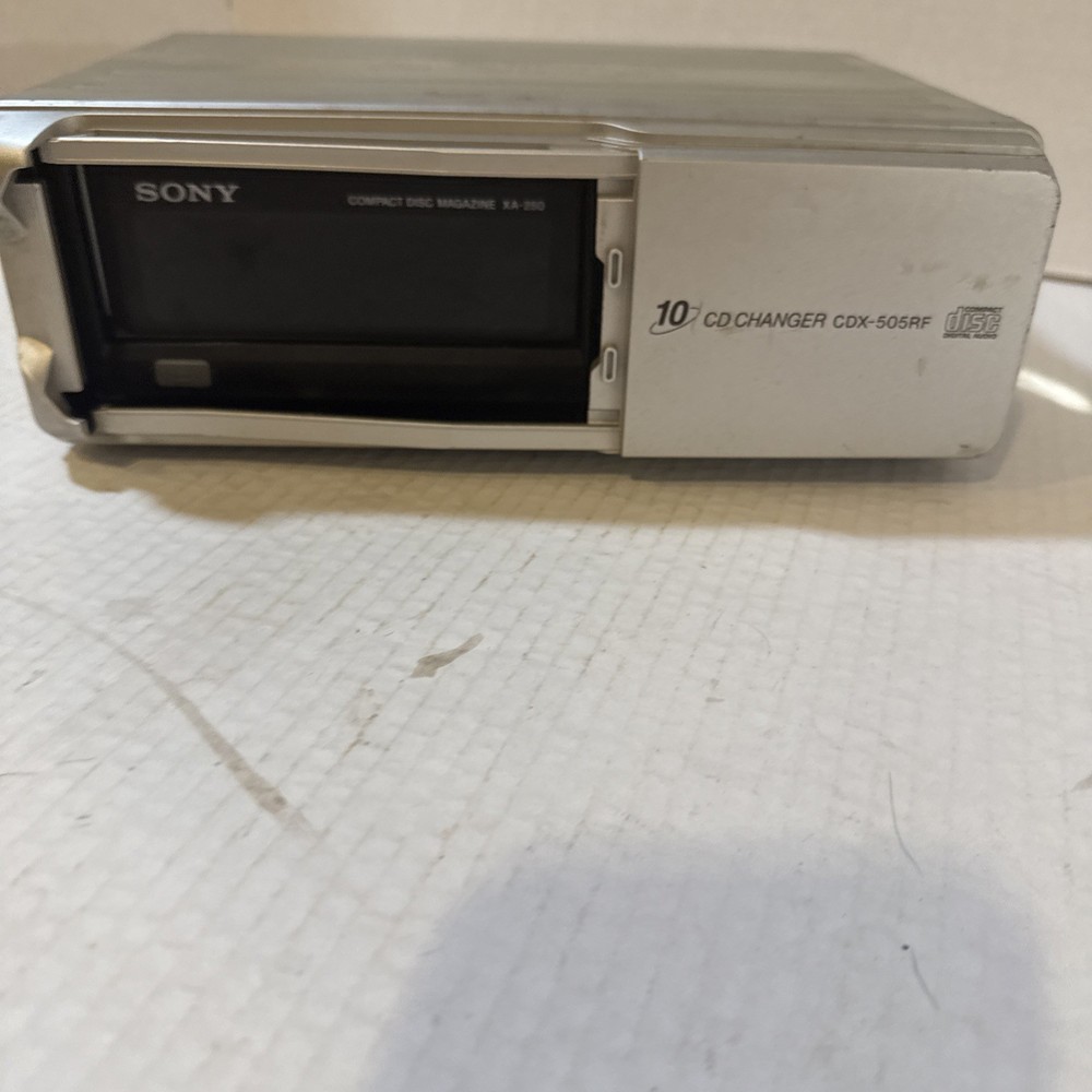 VINTAGE Sony Electronics CD Changer CDX-505RF UNTESTED FOR PARTS ONLY