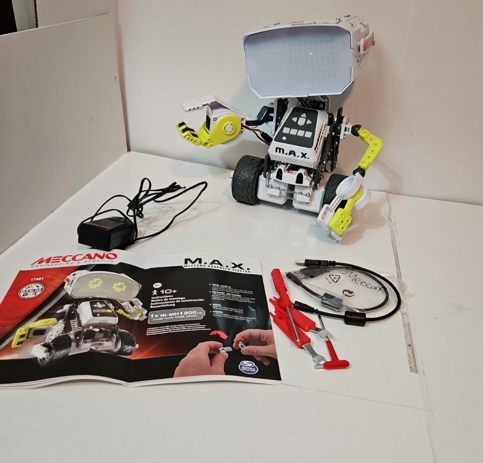 Working Meccano M.A.X Robotic Interactive Programmable Robot Used READ