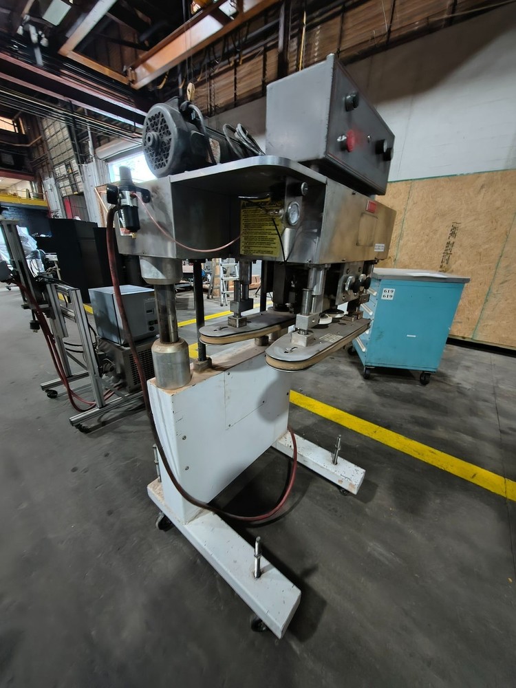 KAPS-ALL 4 SPINDLE CAPPING/RETORQUING MACHINE NO MODEL TAG