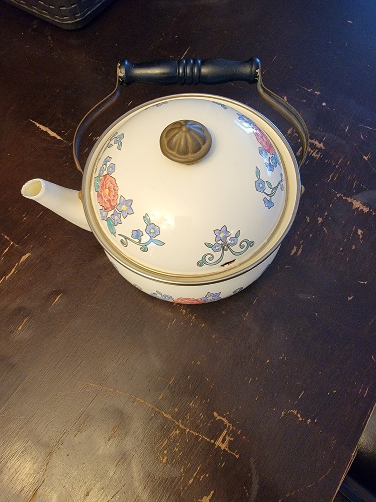 Normandy Flowered Cookware