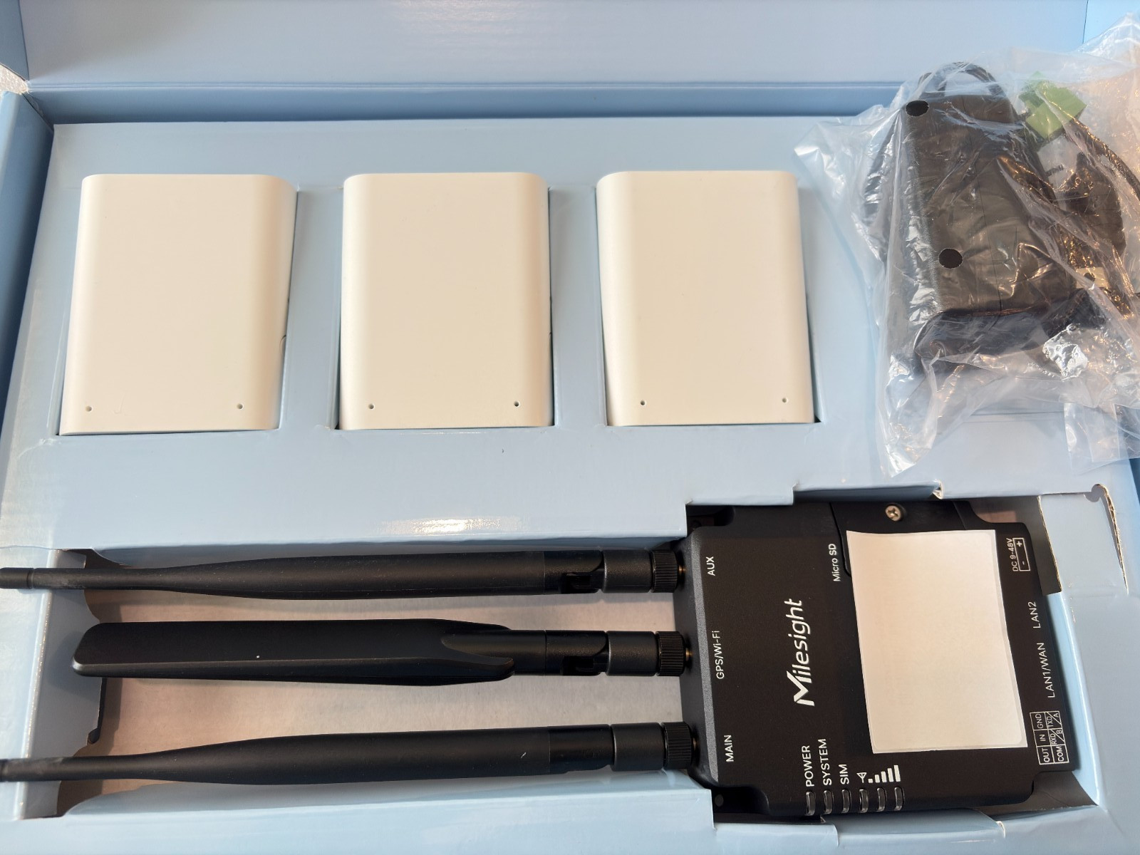 Milesight UR32 Industrial Cellular Router FE DI/DO Wi-Fi 802.11b/g/n 4G LTE DLMS