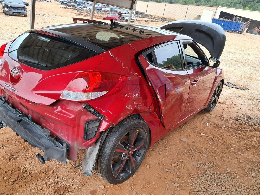 Fuse Box Engine Left Hand Engine Compartment Fits 15-17 VELOSTER 4757297