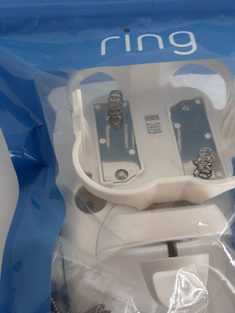 Ring RB Spotlight Battery Mounting Pack WHITE New in Package