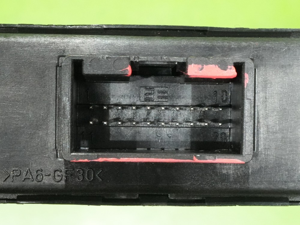 00-06 Audi TT OEM 4B0907357 headlight head lamp leveling sensor range control