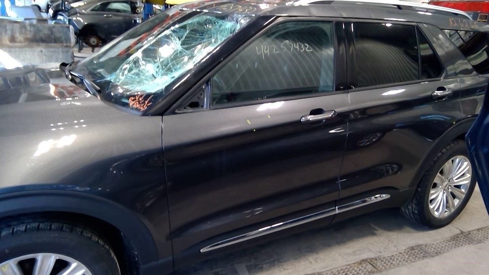 Camera/Projector Camera Windshield Mounted Fits 20-24 AVIATOR 12819942