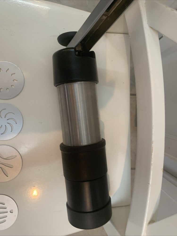 Kitchen Aid Cookie Press 12 metal Shape Discs - No Box