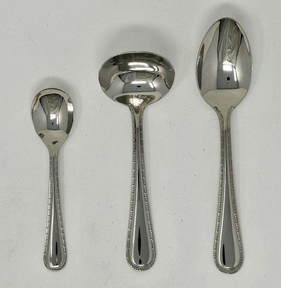 Oneida Taraza 3 Piece Hostess Set