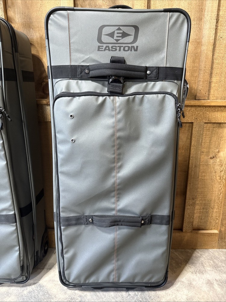 Easton Bowtruk Gen2 Roller Bow Case