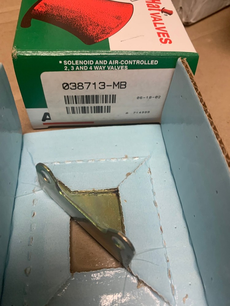 ONE GENUINE ASCO MOUNTING BRACKET 038713-MB