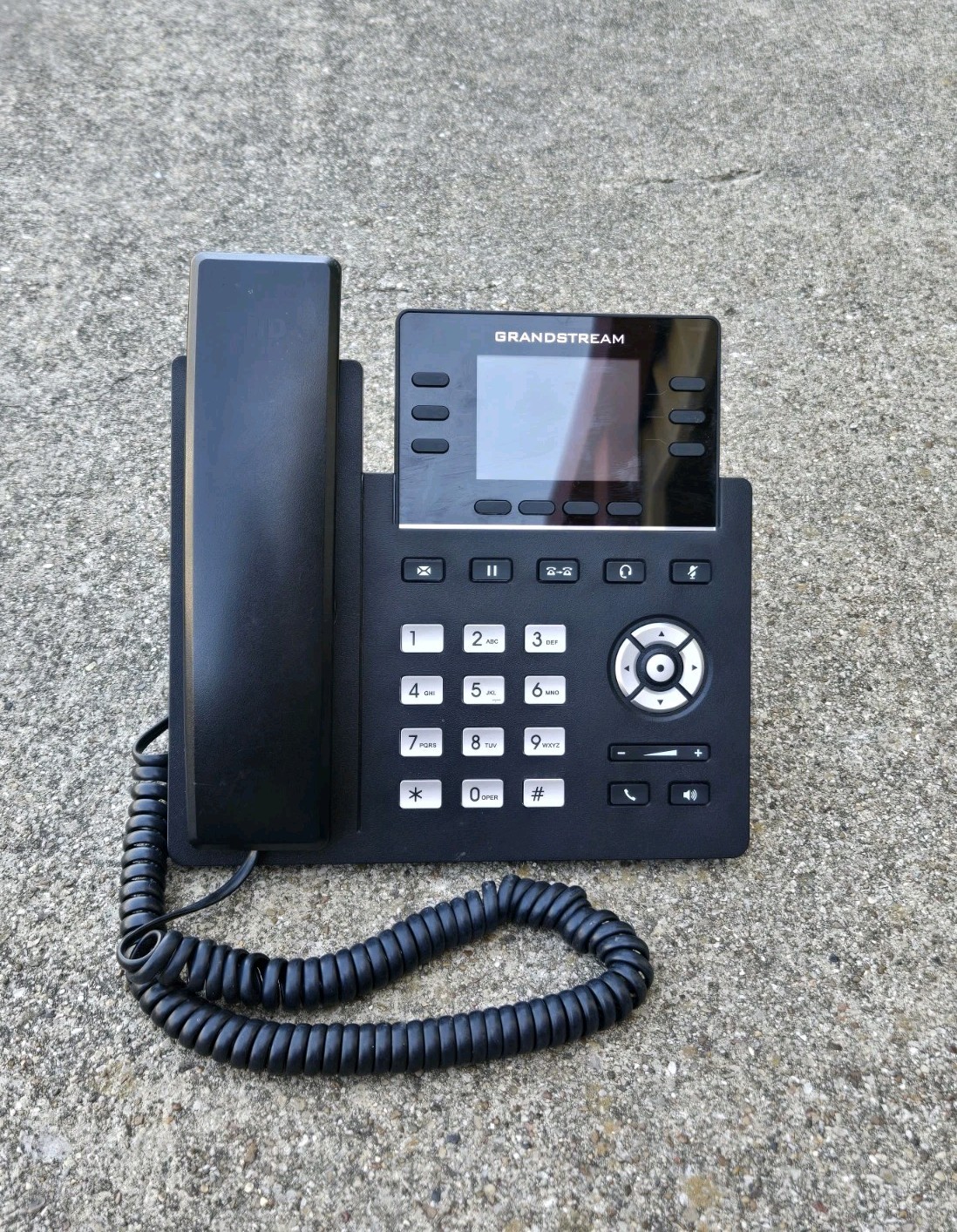 Grandstream GRP2613 2.8 IP Phone