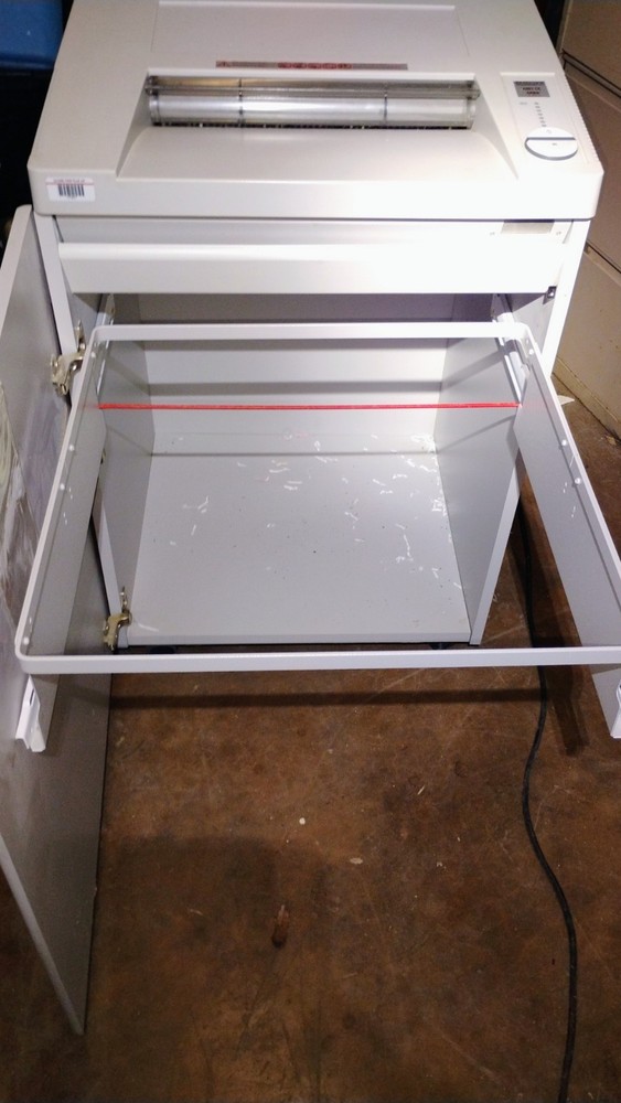 Ideal 4002 Paper shedder