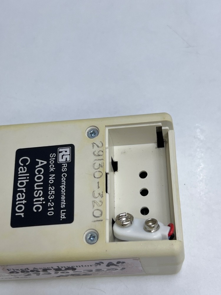 DAWE D-1411E ACOUSTICAL CALIBRATOR