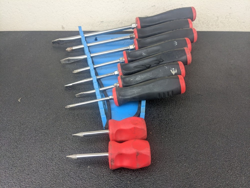 #bj910 Snap On Tools Red Screwdriver 9 Piece from Soft Grip SGDX80 Set
