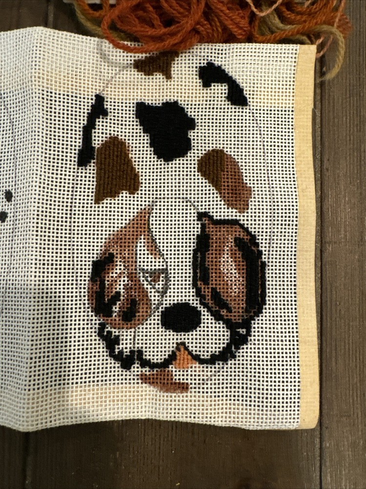 VTG Needlepoint Eyeglass Case Kit Dog Canvas Thread Partially Completed