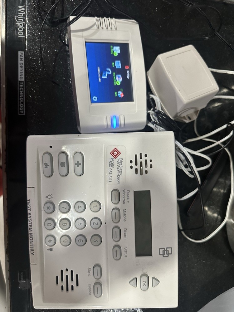 Interlogix Simon XTi & XT Panel - Includes Verizon LTE Module - PARTS READ DESC