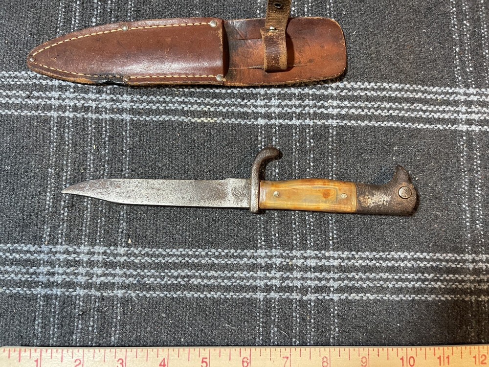 Fixed Blade Knife with Sheath !!!