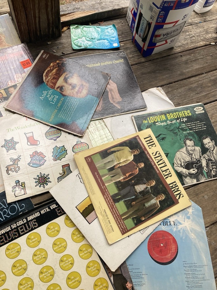 Album ￼ Records