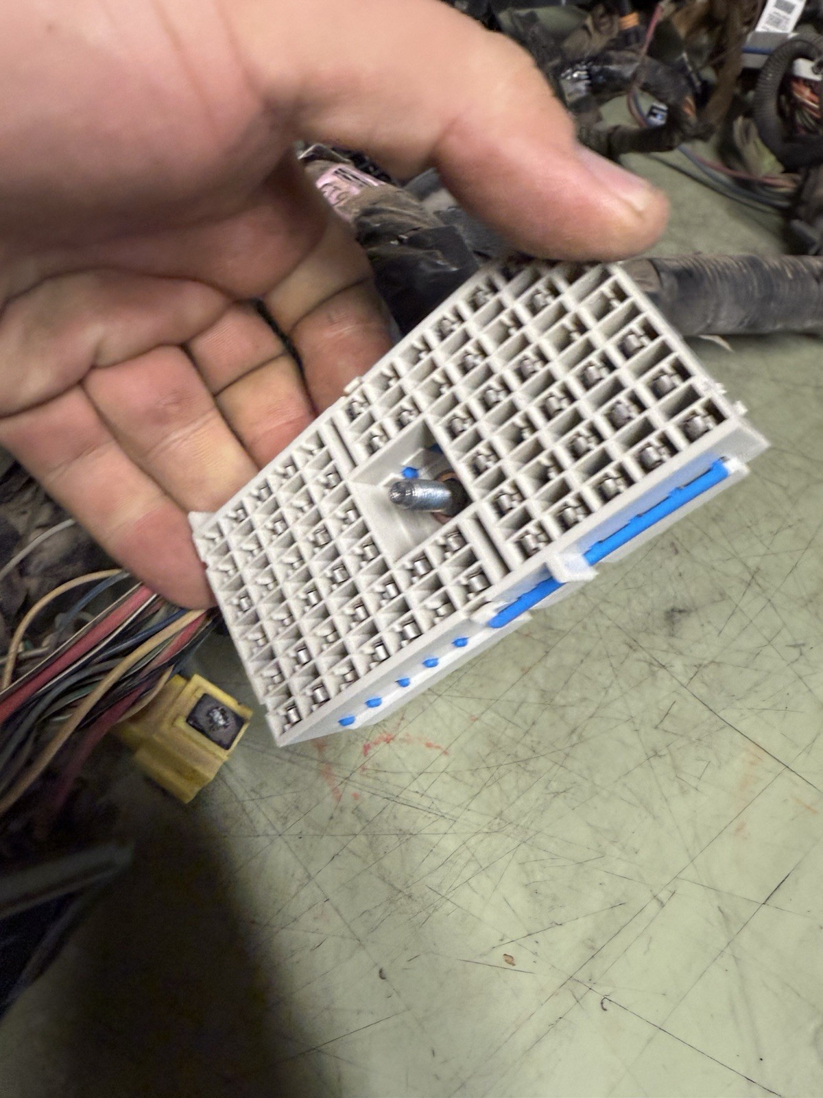 2005 Chevy GMC Silverado 2500 LLY Crew Cab Dashboard Wiring Harness