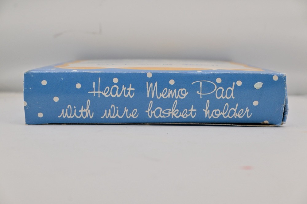 Heart memo pad holder