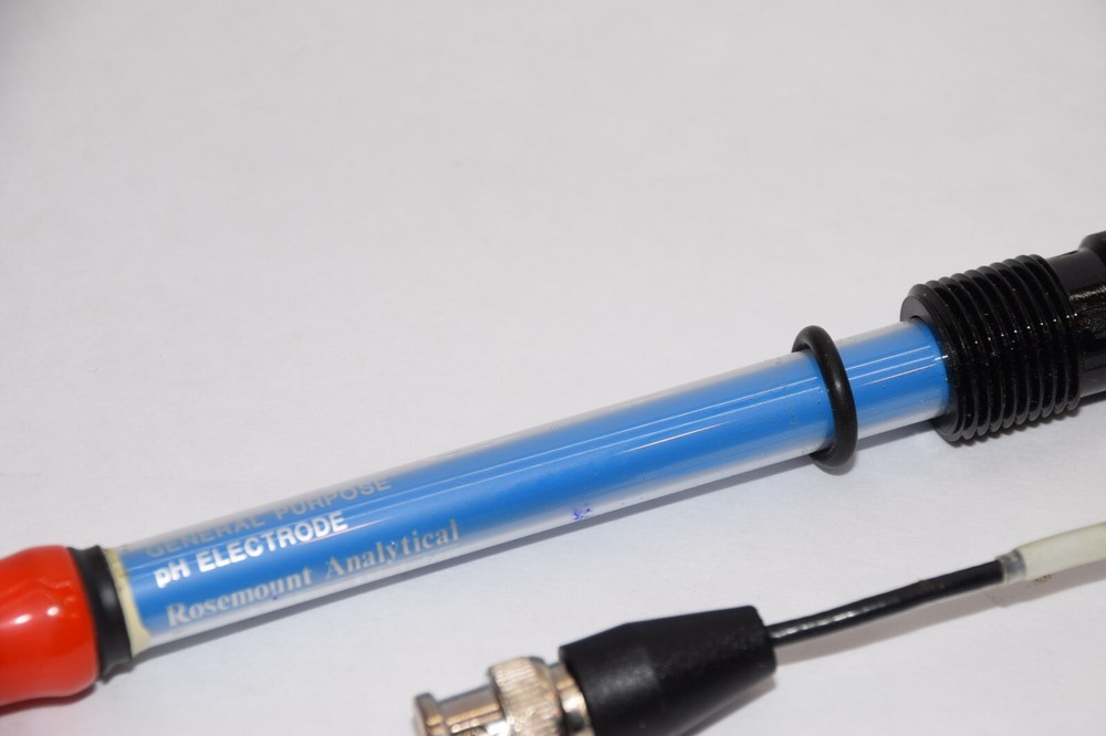ROSEMOUNT ANALYTICAL Uniloc Division General Purpose pH Electrode D92