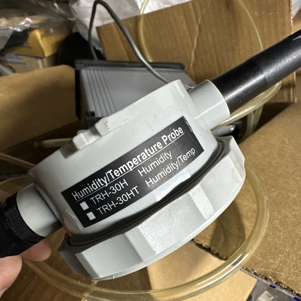 Omega HX302AV Humidity Transmitter - And Controller Box