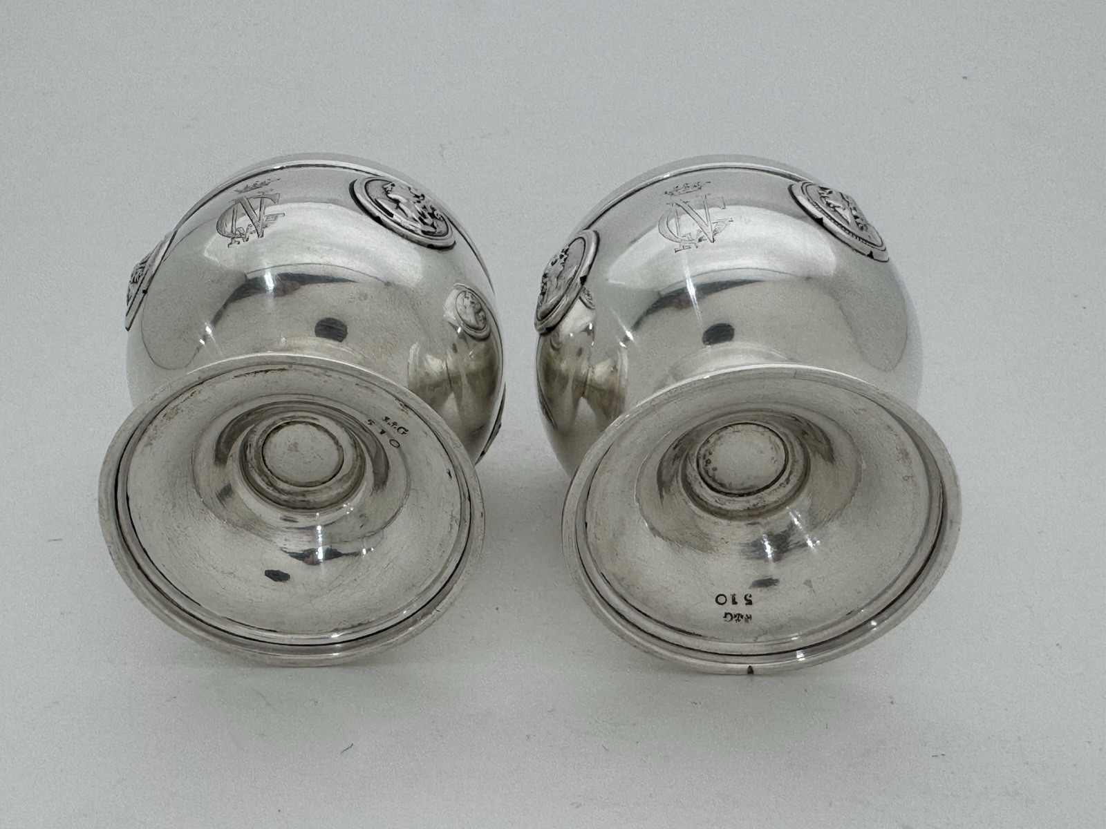 Magnificent Gorham Medallion Aesthetic Sterling Silver Gilt Master Salt Cellars