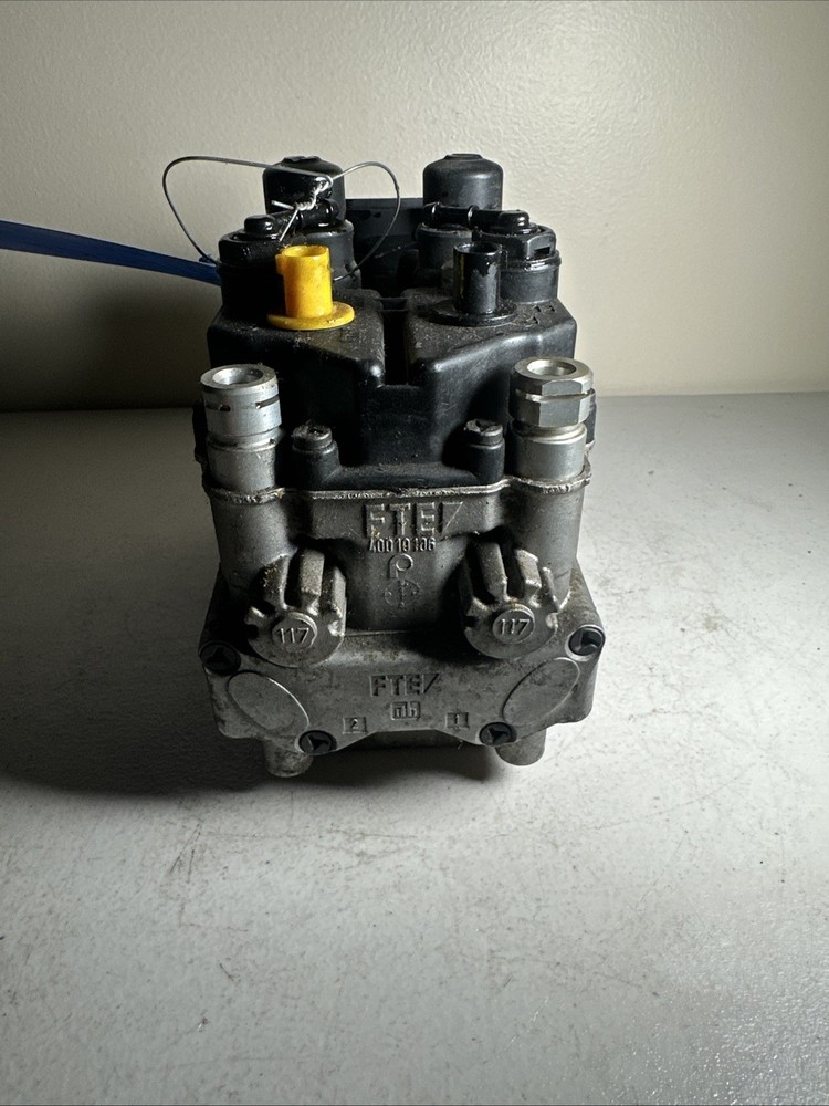 02-05 BMW R1150RT ABS PUMP UNIT MODULE